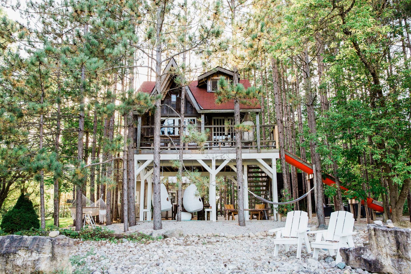 Craziest Airbnb Rentals in Ontario