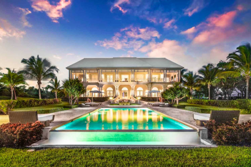 Bahamas Luxury Airbnb