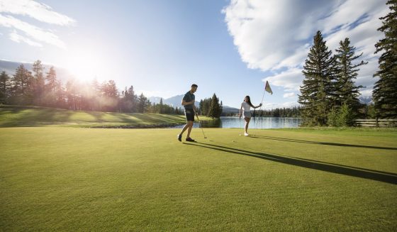 How to Swoon a Golfer