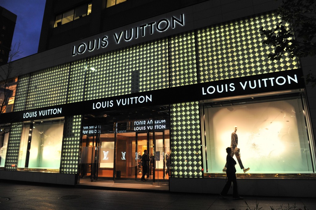 Louis-Vuitton