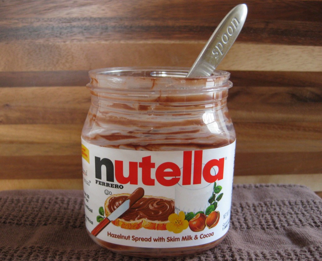 nutella-on-a-spoon