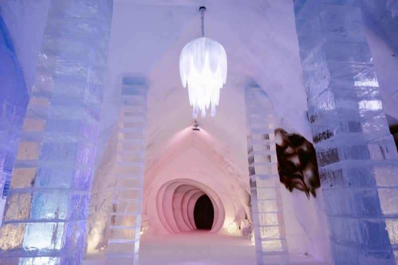 Ice Hotel Canada