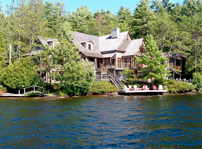 15 Amazing Airbnbs You Can Rent With Your Friends In Ontario