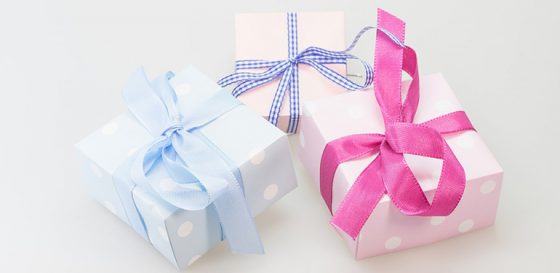 how much to gift at a wedding