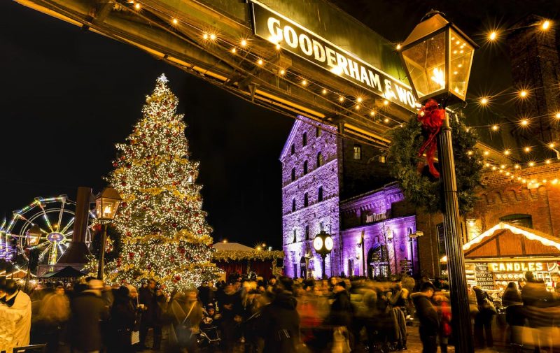 Toronto Christmas Market - View the VIBE