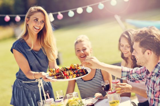 Tips for Hosting a Backyard BBQ