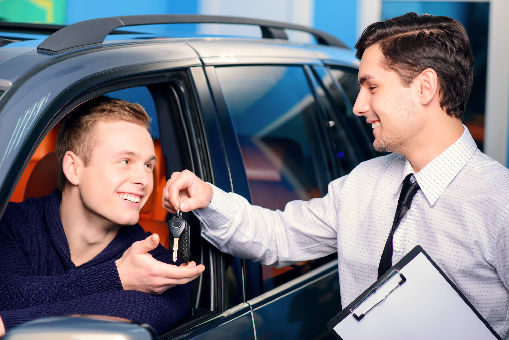 Top 9 Tips for the Cheapest Ways to Rent a Car - View the VIBE Toronto