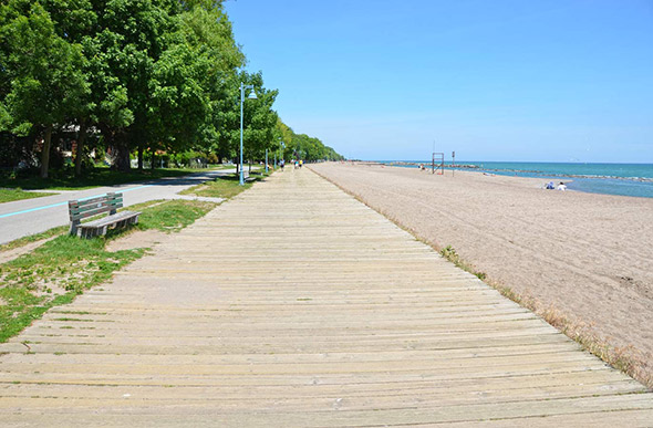 Kew-Balmy Beach