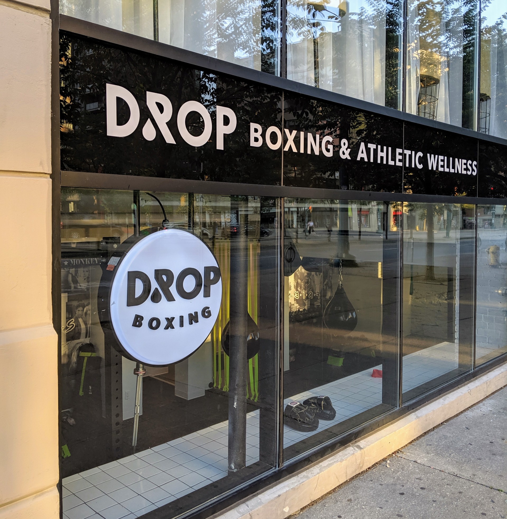 Drop Boxing