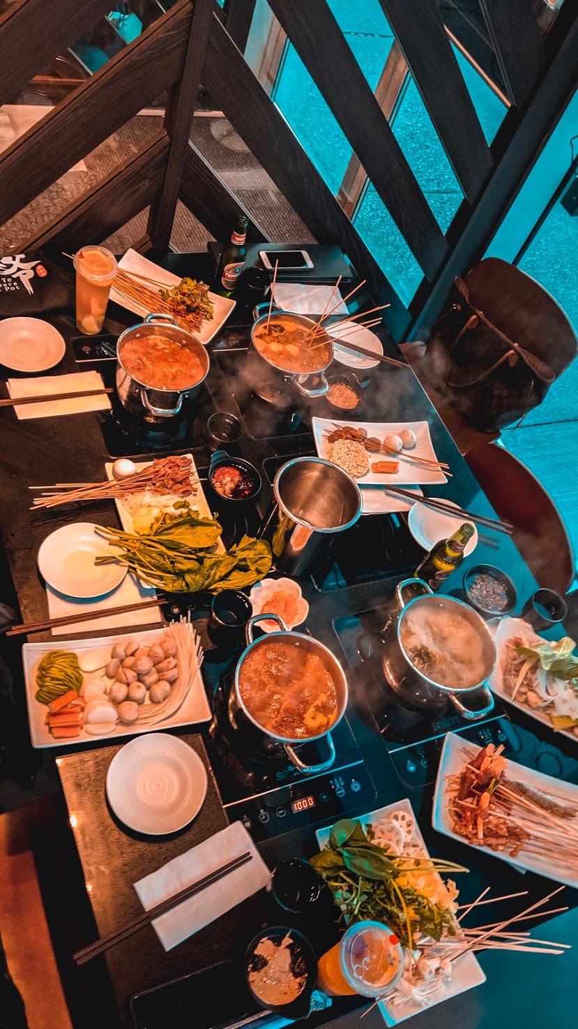 Ye Skewers Hot Pot Traditional Chinese Hot Pot With A Convenient Skewer Approach View The Vibe