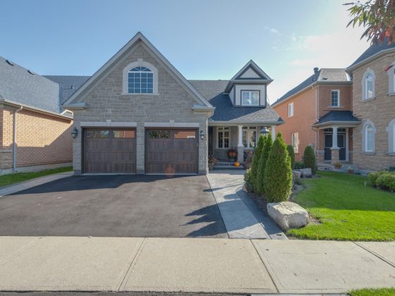Richmond Hill House for Sale