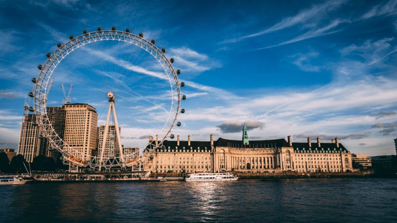 landscape of London Eye with buildings and water