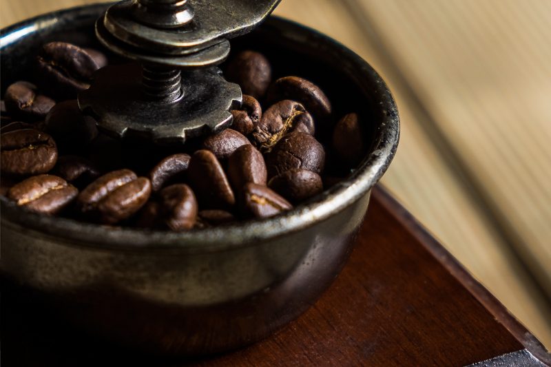 manual coffee grinder