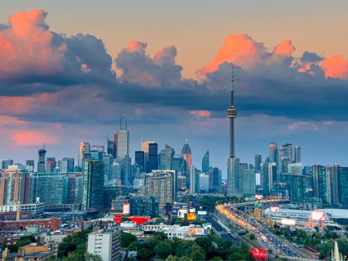 the-top-10-photography-studios-in-toronto-view-the-vibe