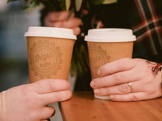 coffee shops near yonge and eglinton