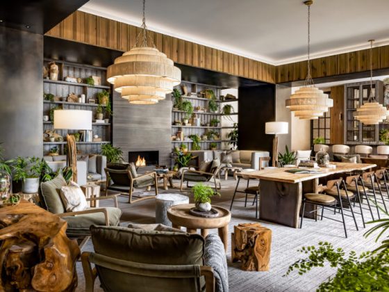 1 Hotel Toronto Lobby