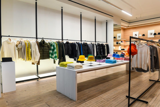 Check out the VIBE inside Tilley's first store opening in Toronto ...