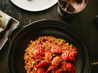 Mott 32’s Signature Maine Lobster Fried Rice, a staple at many Chinese banquets. With our own indulgent spin of Spring Mushrooms and Broad Beans, this traditional recipe is elevated for a flawless balance of flavour and indulgence.
