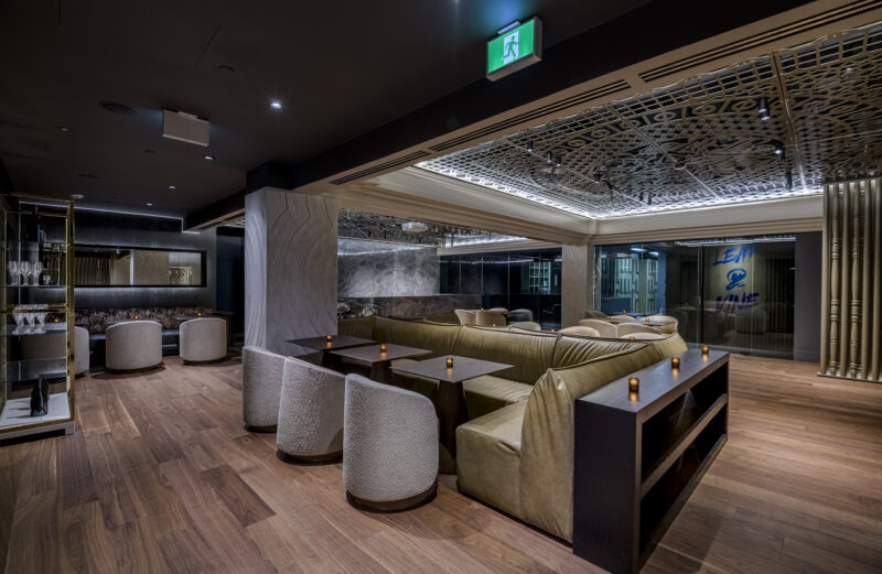 Bovine Wine Club Toronto at UNION Station next to Blue Bovine Steak & Sushi Restaurant