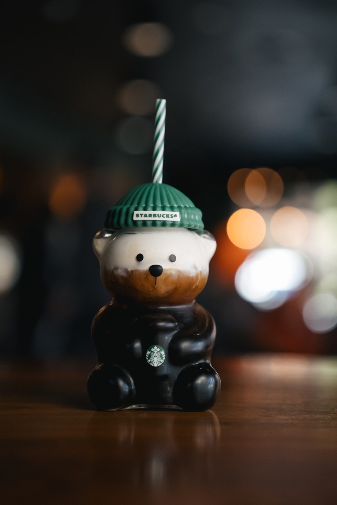 It's tiiiiiime ☕✨ Starbucks Holiday lineup drops this week — and