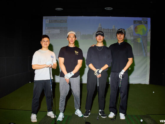 Axis Indoor Golf Top Golf alternative in Toronto for Winter and all year leading top of the line Golfizon's TwoVisionNX