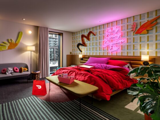 DoorDash staycation suite at the Drake Hotel in Toronto. (Photo: Courtesy)